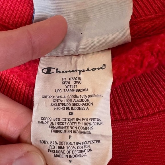 Champion Reverse Weave Red Crew Neck Pullover Sweatshirt Black Script Logo - Picture 8 of 8